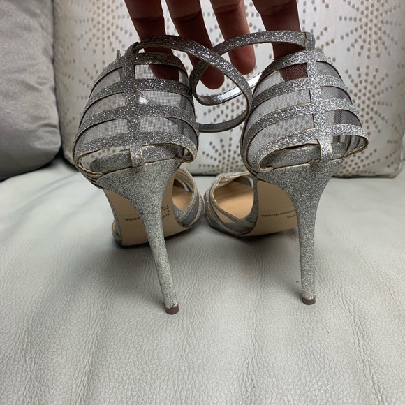 STEVE MADDEN | silver glitter pointed toe heels - Picture 5 of 7